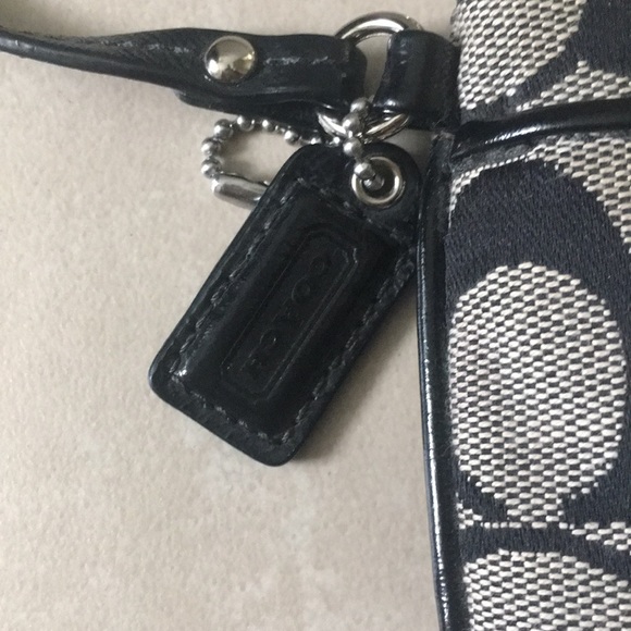 Black/Grey Coach Wristlet with zipper and pockets - Picture 2 of 4